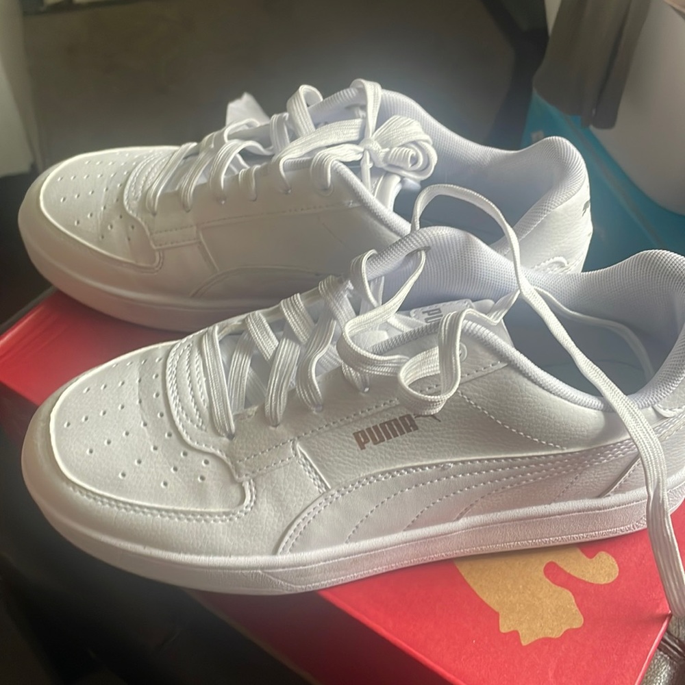 BOYS ALL WHITE PUMAS